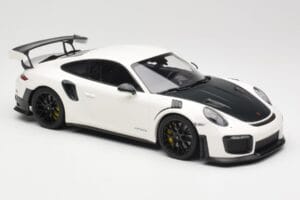 Porsche 911 991.2 GT2 RS Alb cu Jante Negre Minichamps 1:18 155068310 Metal - imaginea 4 din 6