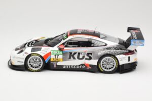 Porsche 911 991.2 GT3 R Kus Team 75 Bernhard #17 M. Ammermüller / M. Jaminet ADAC GT Masters 2017 Minichamps 1:18 155176917 M - imaginea 3 din 6