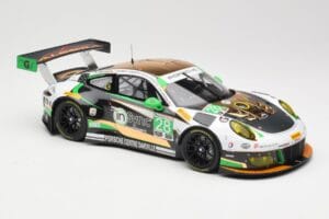 Porsche 911 991.2 GT3 R #28 Alegra Motorsports D. de Quesada / M. Morad Class Winners 24 Hours of Daytona 2017 Minichamps 1:1 - imaginea 4 din 6