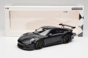Porsche 911 991.2 GT3 RS Weissach Package Negru & Roți Negre Minichamps 1:18 153068228 Metal - imaginea 6 din 6
