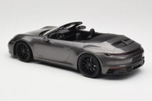Porsche 911 992 Carrera 4 GTS Cabriolet Grey Metallic Minichamps 1:18 155063031 Metal - imaginea 5 din 6