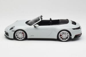Porsche 911 992 Carrera 4 GTS Cabriolet Gri Minichamps 1:18 155063034 Metal - imaginea 5 din 6
