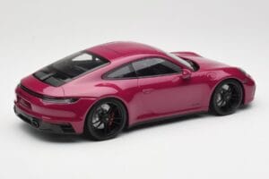 Porsche 911 992 Carrera 4 GTS Rubystar Minichamps 1:18 155063102 Metal - imaginea 2 din 6