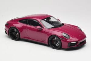 Porsche 911 992 Carrera 4 GTS Rubystar Minichamps 1:18 155063102 Metal - imaginea 4 din 6
