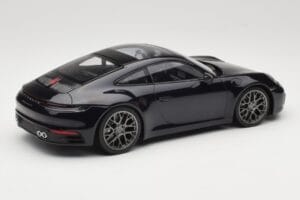 Porsche 911 992 Carrera 4S Blue Metallic Minichamps 1:18 155067321 Metal - imaginea 2 din 6