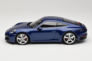 Porsche 911 992 Carrera 4S Blue Metallic Minichamps 1:18 153067327 Metal - imaginea 3 din 6