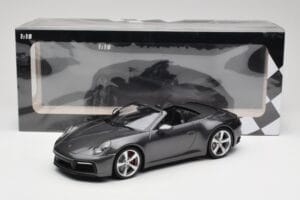 Porsche 911 992 Carrera 4S Cabriolet Agate Grey Metallic Minichamps 1:18 155067336 Metal - imaginea 6 din 6