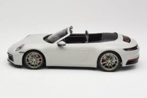 Porsche 911 992 Carrera 4S Cabriolet Gri Minichamps 1:18 155067335 Metal - imaginea 3 din 6
