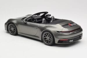 Porsche 911 992 Carrera 4S Cabriolet Mamba Green Metallic Minichamps 1:18 155067337 Metal - imaginea 5 din 6