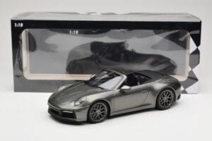 Porsche 911 992 Carrera 4S Cabriolet Mamba Green Metallic Minichamps 1:18 155067337 Metal - imaginea 6 din 6