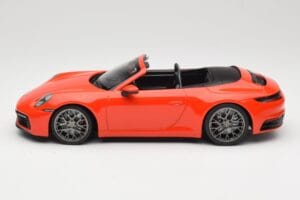 Porsche 911 992 Carrera 4S Cabriolet Portocaliu Minichamps 1:18 155067334 Metal - imaginea 3 din 6