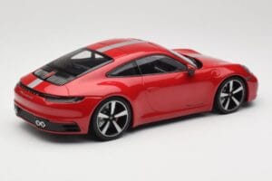 Porsche 911 992 Carrera 4S Carmine Red Minichamps 1:18 155067326 Metal - imaginea 2 din 6