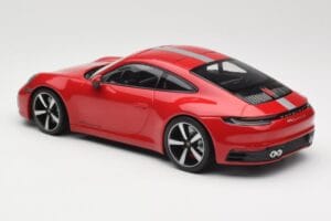 Porsche 911 992 Carrera 4S Carmine Red Minichamps 1:18 155067326 Metal - imaginea 5 din 6