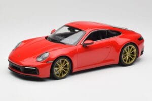 Porsche 911 992 Carrera 4S Guards Roșu & Roți Aurii Minichamps 1:18 153067328 Metal
