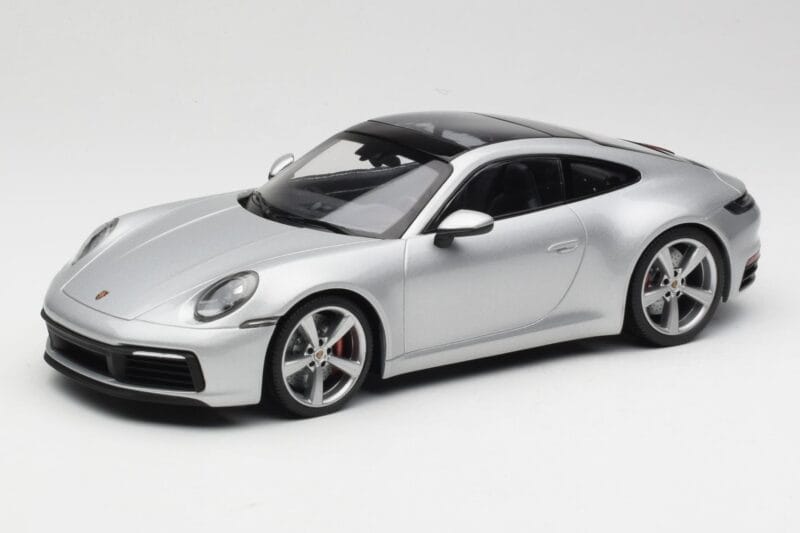 Porsche 911 992 Carrera 4S Argintiu Minichamps 1:18 155067322 Metal