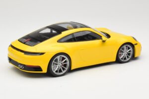Porsche 911 992 Carrera 4S Galben Minichamps 1:18 155067320 Metal - imaginea 2 din 6