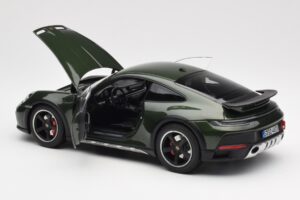 Porsche 911 992 Dakar Oak Verde Metalizat Norev 1:18 187241 Metal - imaginea 6 din 9