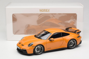 Porsche 911 992 GT3 Bahama Yellow Norev 1:18 187387 Metal - imaginea 8 din 8