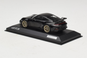 Porsche 911 992 GT3 Negru Cu Jante Aurii Minichamps 1:43 WAP0201520M007 Metal - imaginea 3 din 4