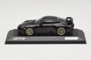 Porsche 911 992 GT3 Negru Cu Jante Aurii Minichamps 1:43 WAP0201520M007 Metal