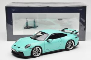 Porsche 911 992 GT3 Mint Verde Norev 1:18 187316 Metal - imaginea 8 din 8