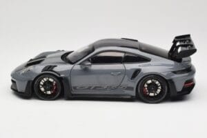 Porsche 911 992 GT3 RS Crayon Weissach Package & Black Wheels Minichamps 1:18 110062024 Metal - imaginea 4 din 8