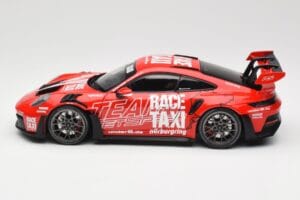 Porsche 911 992 GT3 RS Getspeed Race Taxi Guards Red Minichamps 1:18 110062040 Metal - imaginea 4 din 8