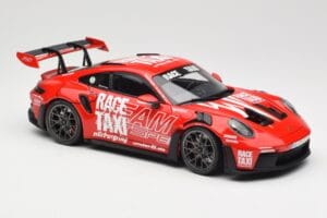 Porsche 911 992 GT3 RS Getspeed Race Taxi Guards Red Minichamps 1:18 110062040 Metal - imaginea 6 din 8