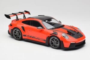 Porsche 911 992 GT3 RS Guards Portocaliu & Jante Argintii Minichamps 1:18 911992002 Metal - imaginea 4 din 6