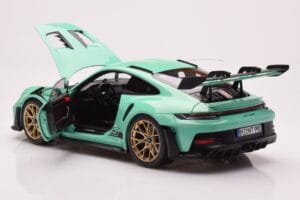 Porsche 911 992 GT3 RS Mint Verde Norev 1:18 187362 Metal - imaginea 5 din 8