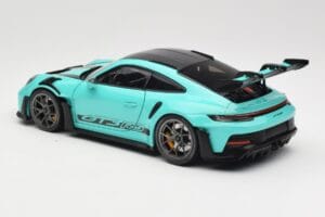 Porsche 911 992 GT3 RS Python Green & Dark Silver Wheels Minichamps 1:18 110062026 Metal - imaginea 7 din 8