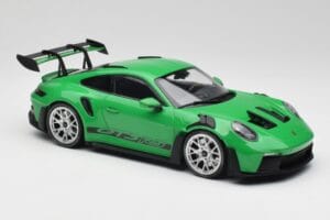 Porsche 911 992 GT3 RS Python Verde & Roți Argintii & Decor Negru Minichamps 1:18 153062235 Metal - imaginea 4 din 6