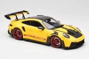 Porsche 911 992 GT3 RS Racing Yellow Weissach Package & Red Wheels Minichamps 1:18 110062025 Metal - imaginea 6 din 8