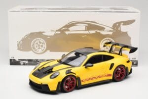 Porsche 911 992 GT3 RS Racing Yellow Weissach Package & Red Wheels Minichamps 1:18 110062025 Metal - imaginea 8 din 8