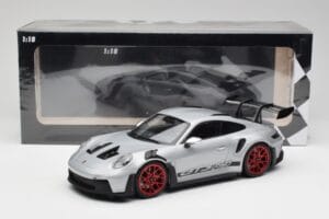 Porsche 911 992 GT3 RS Argintiu & Roți Roșii Minichamps 1:18 153062241 Metal - imaginea 6 din 6