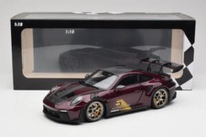 Porsche 911 992 GT3 RS Ultraviolet & Jante Argintii Minichamps 1:18 110062029 Metal - imaginea 8 din 8