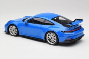 Porsche 911 992 GT3 Shark Albastru & Jante Argintii Minichamps 1:18 143069015 Rășină - imaginea 5 din 6