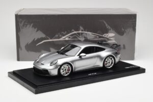 Porsche 911 992 GT3 Argintiu Minichamps 1:18 WAP0211510M004 Rășină - imaginea 7 din 7