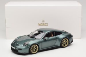 Porsche 911 992 GT3 Touring Package Malachite Green Metallic Norev 1:18 187382 Metal - imaginea 8 din 8