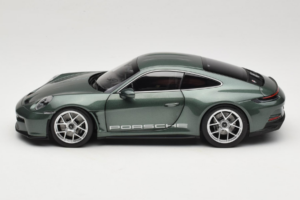 Porsche 911 992 S/T Malachite Green Metallic Norev 1:18 187472 Metal - imaginea 5 din 8