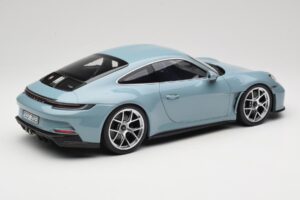 Porsche 911 992 S/T Meisenblau Norev 1:12 127550 Metal - imaginea 2 din 6
