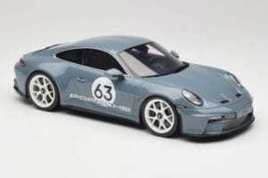 Porsche 911 992 ST Gentian Blue Metallic GT Spirit 1:18 GT491 Rășină - imaginea 4 din 6