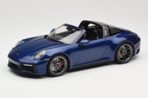 Porsche 911 992 Targa 4 GTS Blue Metallic Minichamps 1:18 155061060 Metal