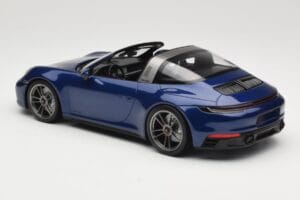 Porsche 911 992 Targa 4 GTS Blue Metallic Minichamps 1:18 155061060 Metal - imaginea 5 din 6