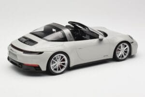 Porsche 911 992 Targa 4 GTS Gri Minichamps 1:18 155061064 Metal - imaginea 2 din 6