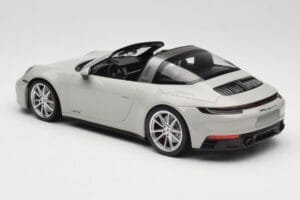 Porsche 911 992 Targa 4 GTS Gri Minichamps 1:18 155061064 Metal - imaginea 5 din 6