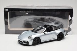 Porsche 911 992 Targa 4 GTS Argintiu Minichamps 1:18 155061061 Metal - imaginea 6 din 6