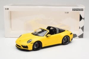 Porsche 911 992 Targa 4 GTS Galben Minichamps 1:18 153061064 Metal - imaginea 6 din 6