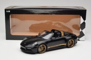 Porsche 911 992 Targa Porsche Design Negru & Auriu Concept Minichamps 1:18 PORSCHE001 Metal - imaginea 6 din 6