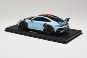 Porsche 911 992 TechArt GTstreet R Gulf Blue TechArt 1:18 REMC010 Rășină - imaginea 5 din 6